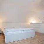 펜션 Treffpunkt Gruppenhaus Fuer 22 Personen Mit Grossem Aufenthaltsraum Und Kueche *