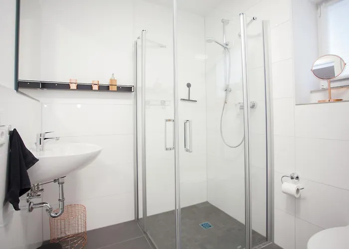 Treffpunkt Gruppenhaus Fuer 22 Personen Mit Grossem Aufenthaltsraum Und Kueche Winterberg